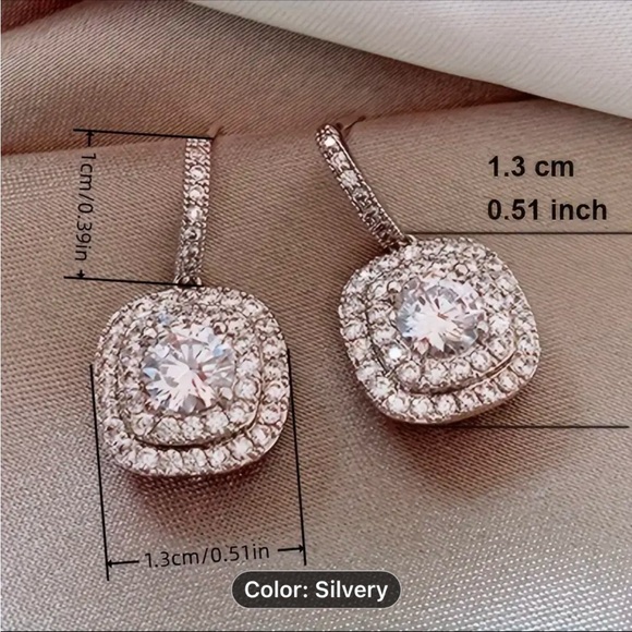 Elegant dangle earrings - Picture 4 of 4